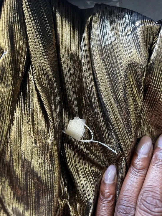 House of CB Metallic Gold Off-Shoulder Ruffle Crop Delphina Top - NWT - XS - Picture 9 of 11